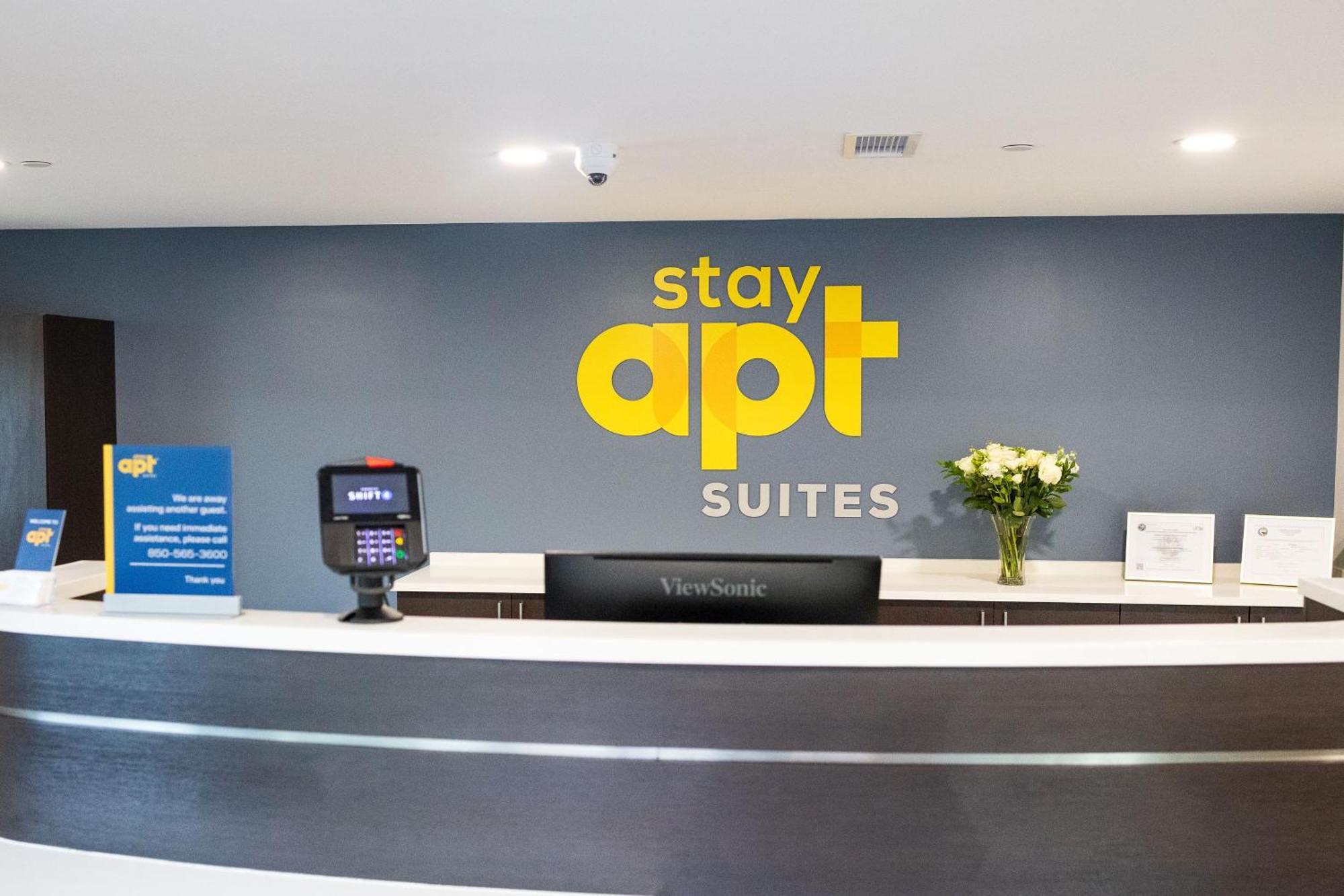 Stayapt Suites Charlotte North Huntersville Esterno foto